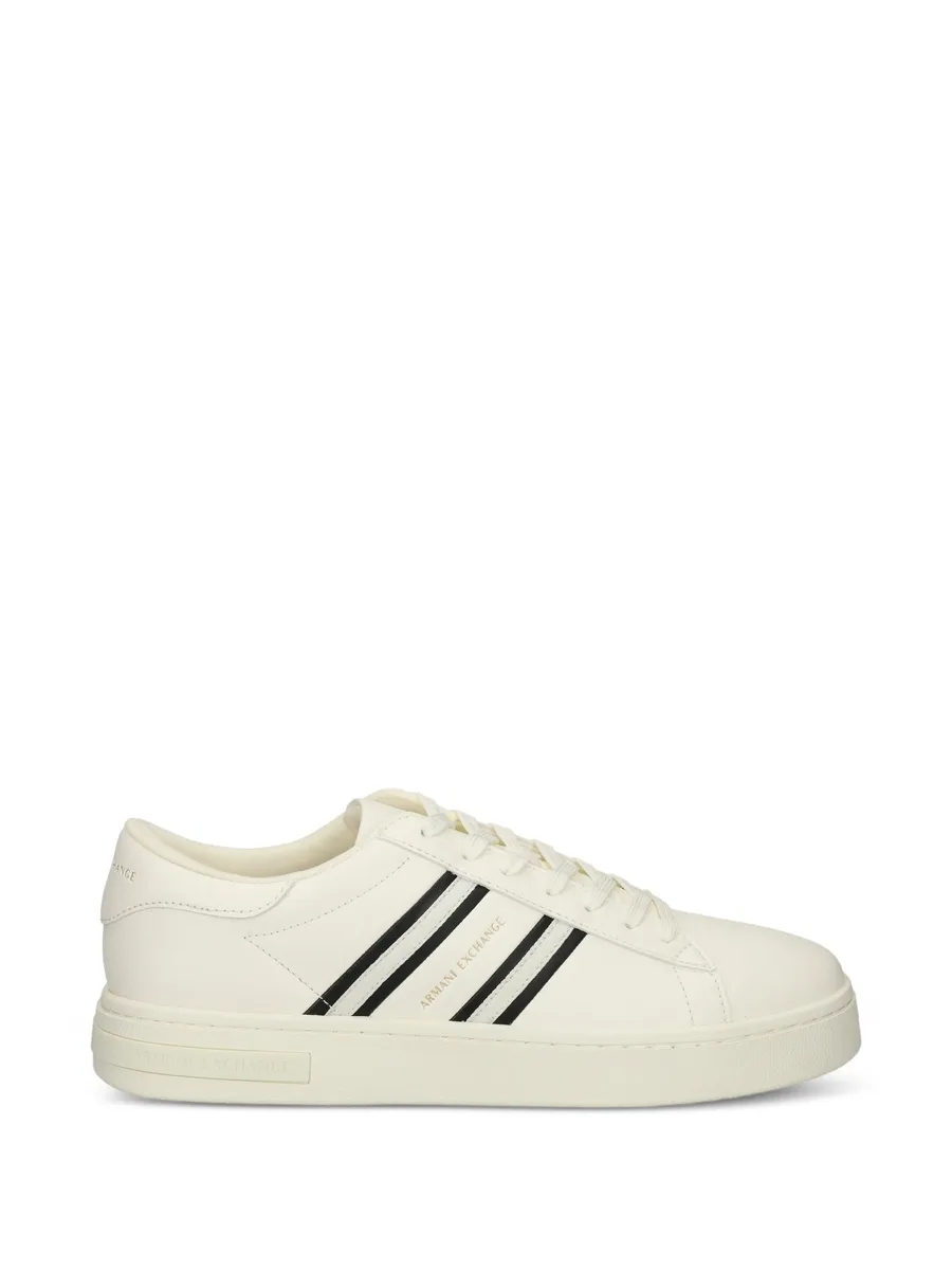 stripe-detail sneakers 1