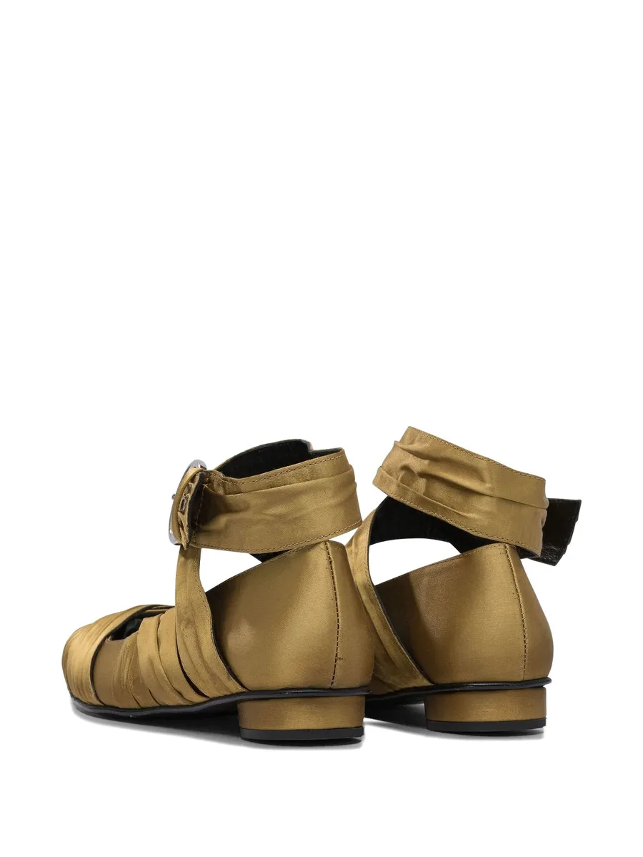 Volant pleated buckle ballet flats 4