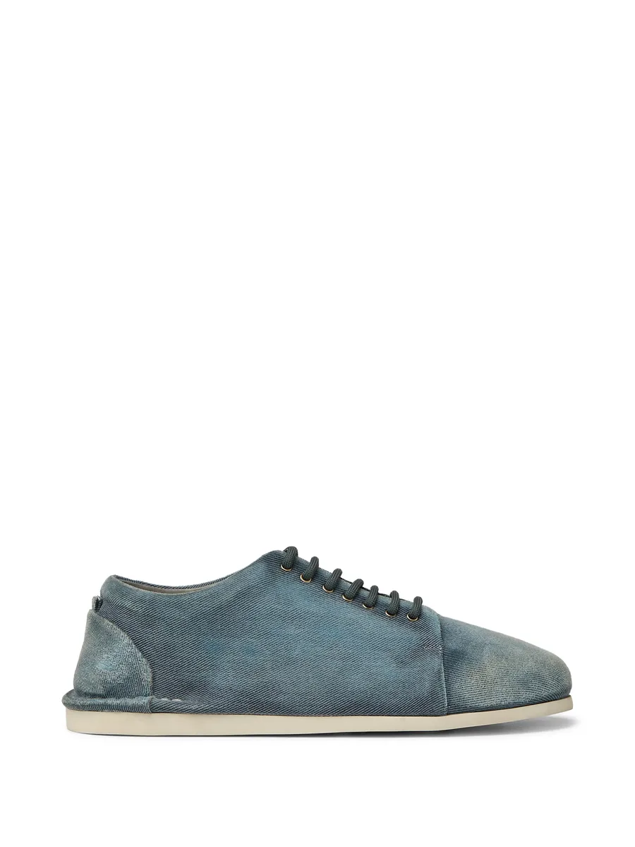lace-up sneakers 2