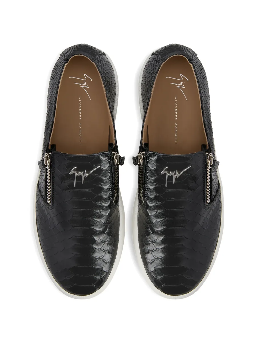 Kobe zip sneakers 8