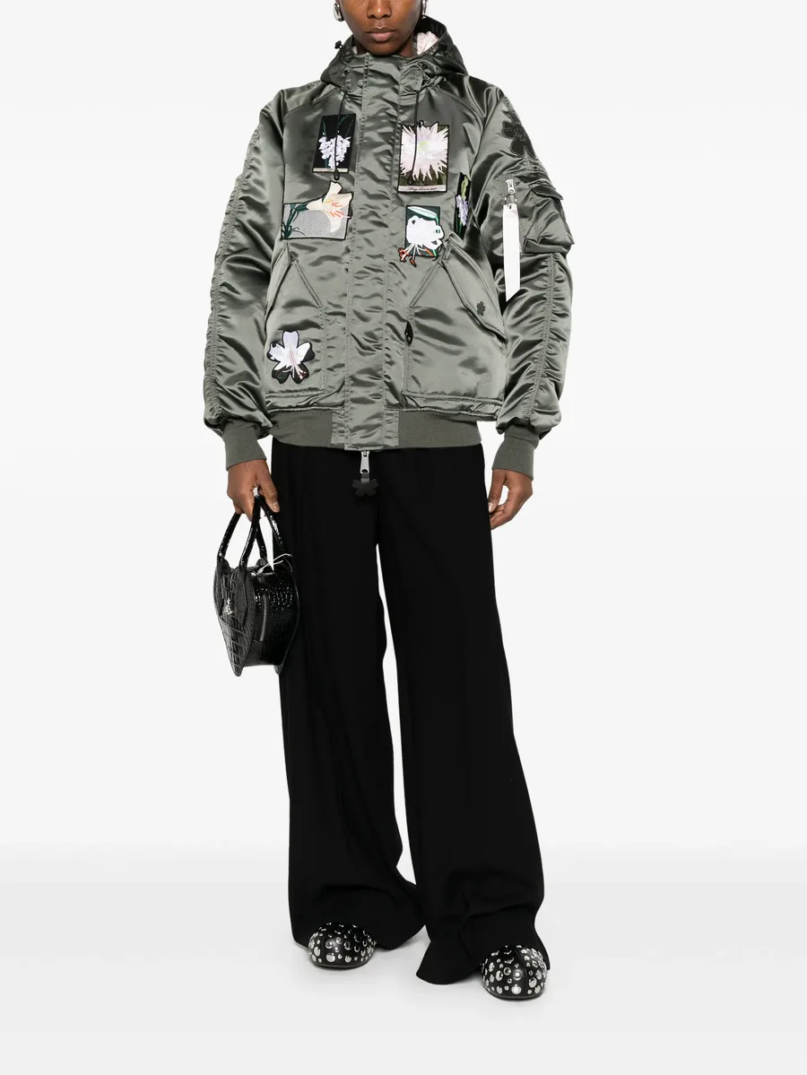 бомбер Alpha с нашивкой 4