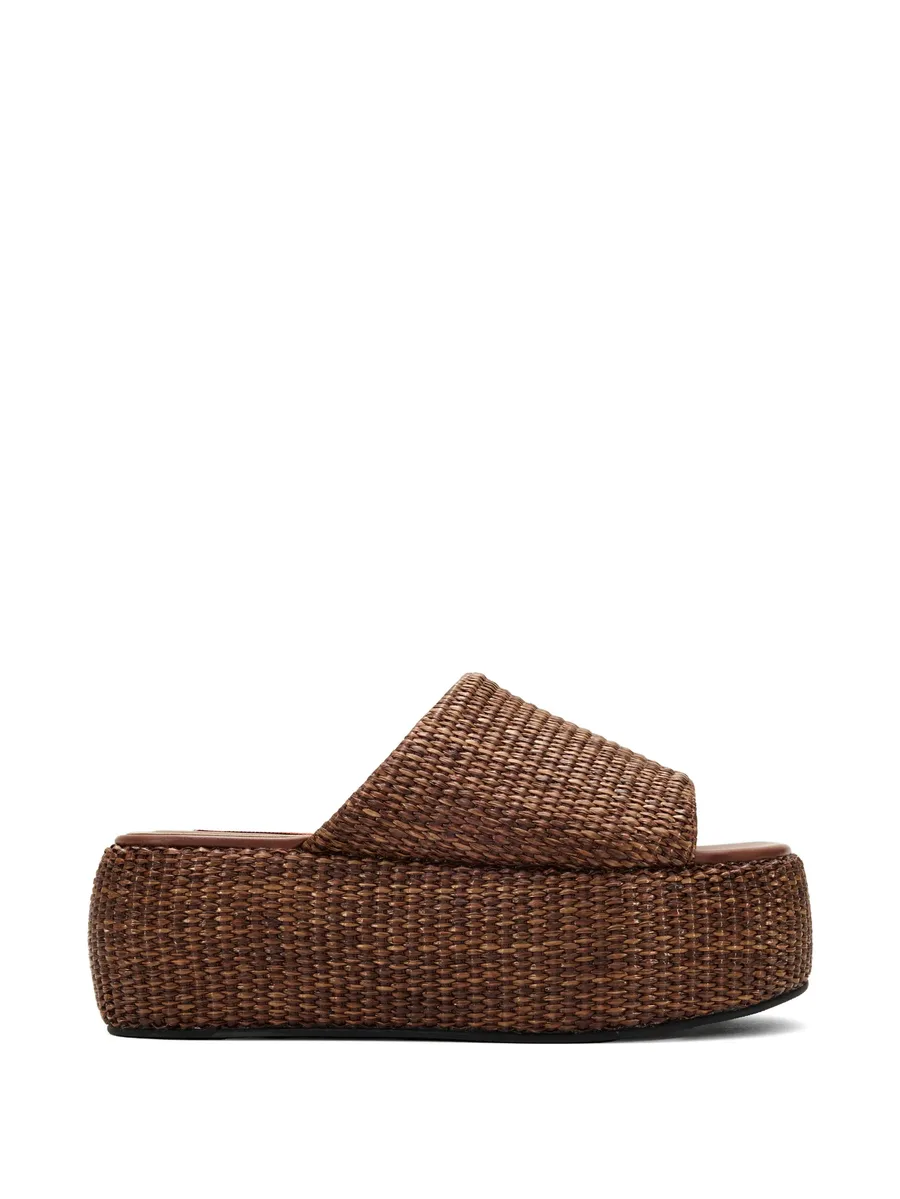 open-toe sandals 2
