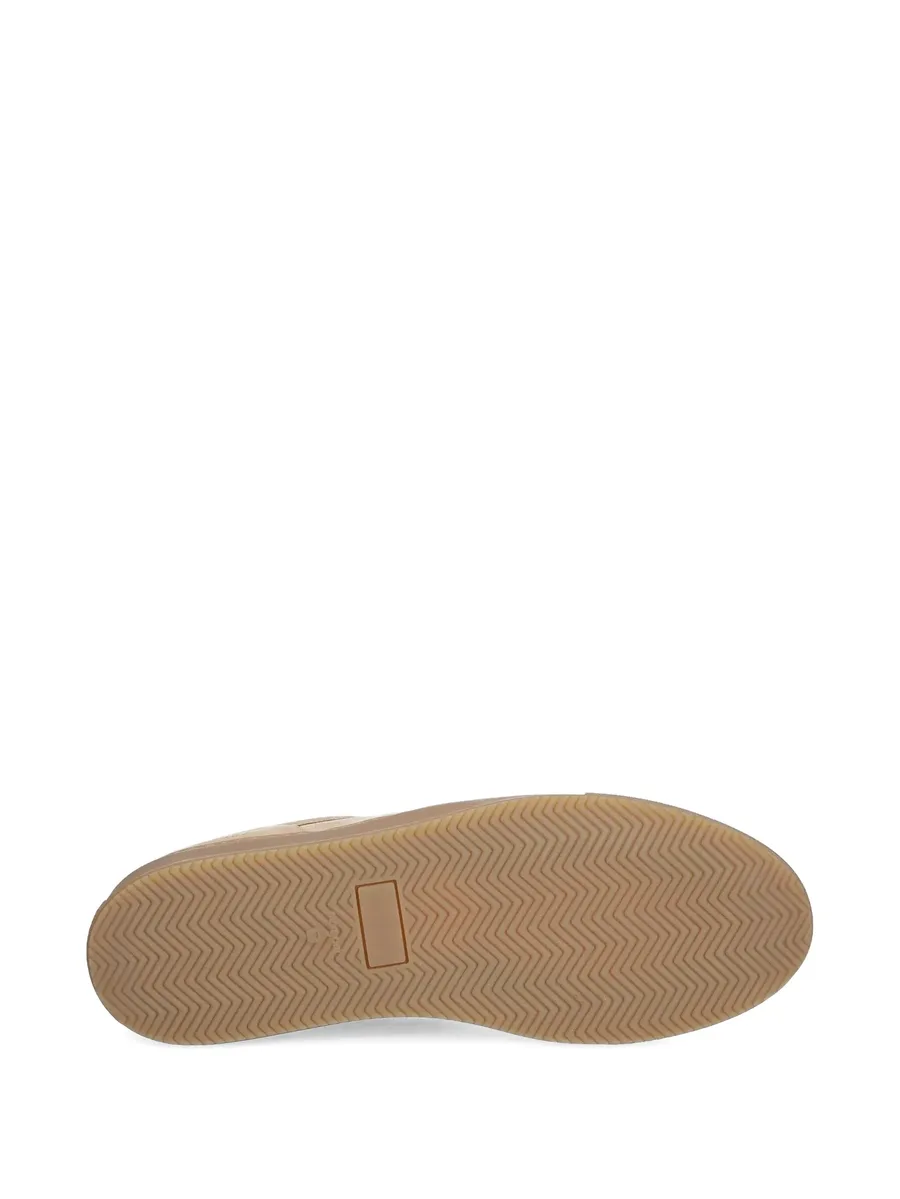 Decades sneakers 9