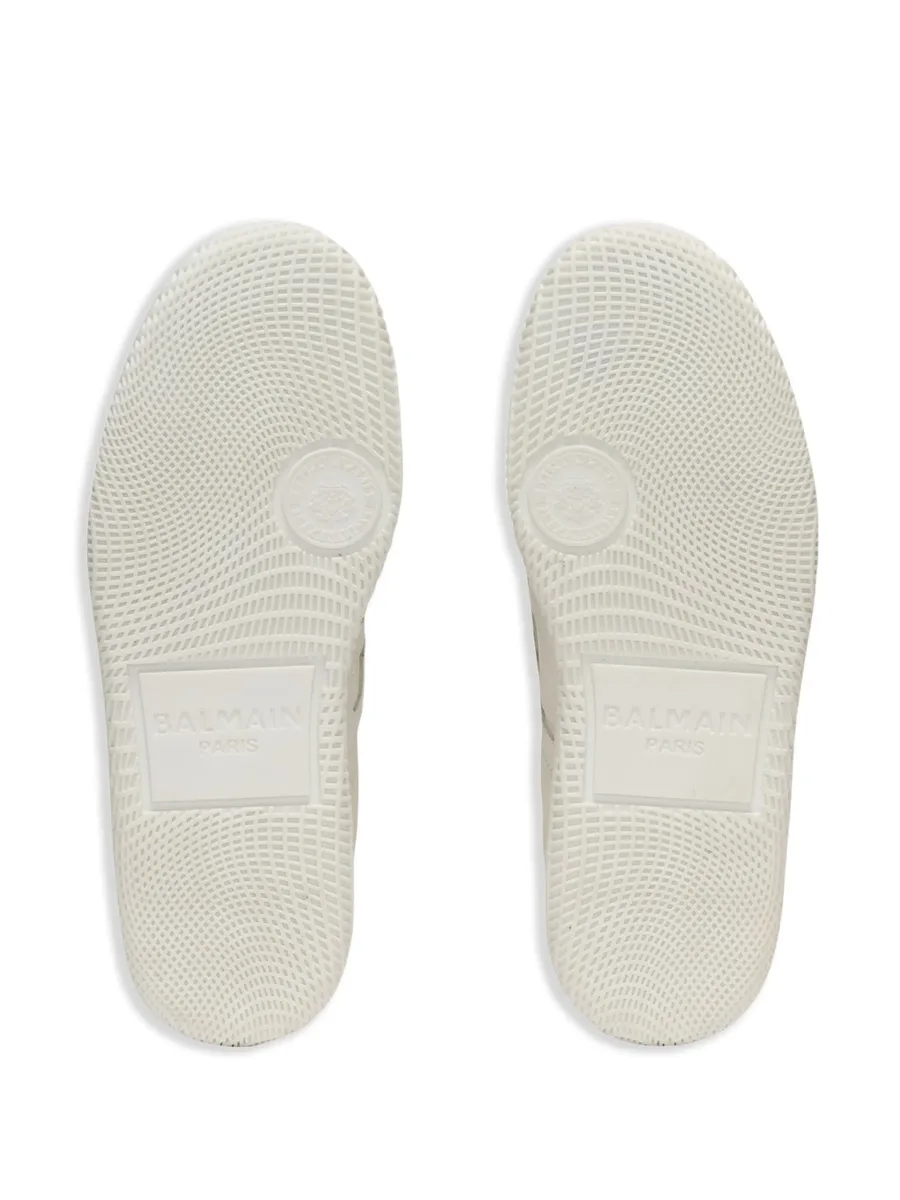 Swan-Lipstick trainers 9