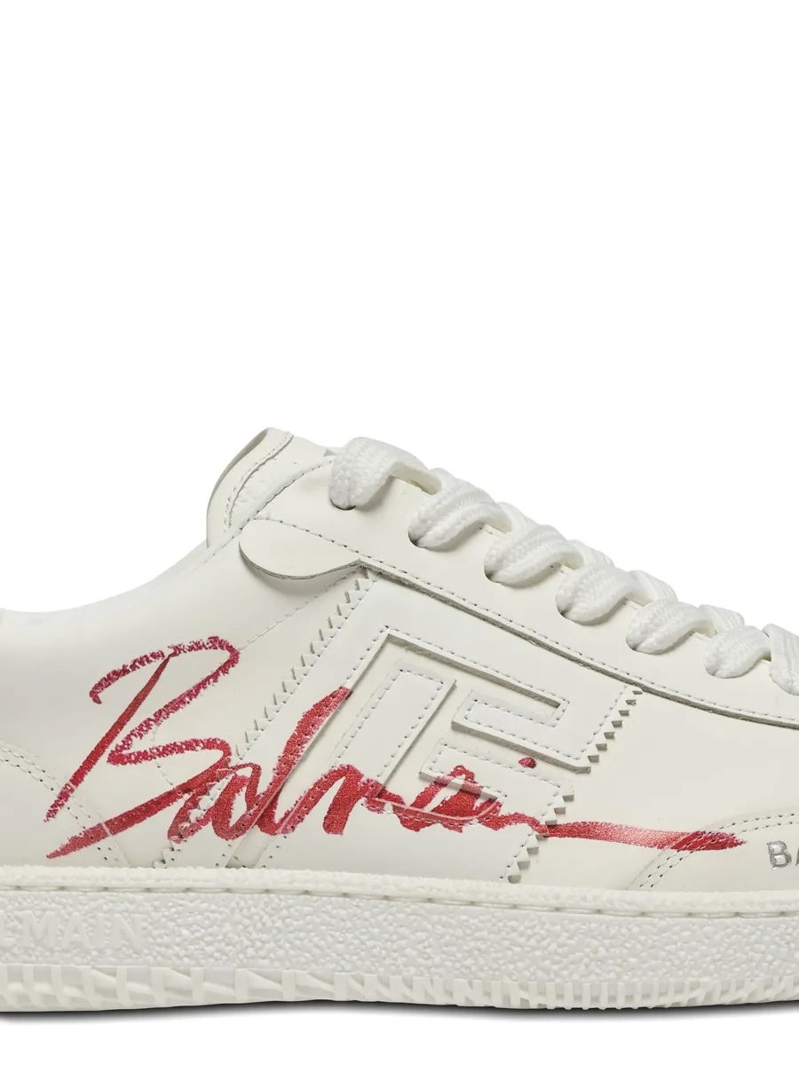 Swan-Lipstick trainers 12