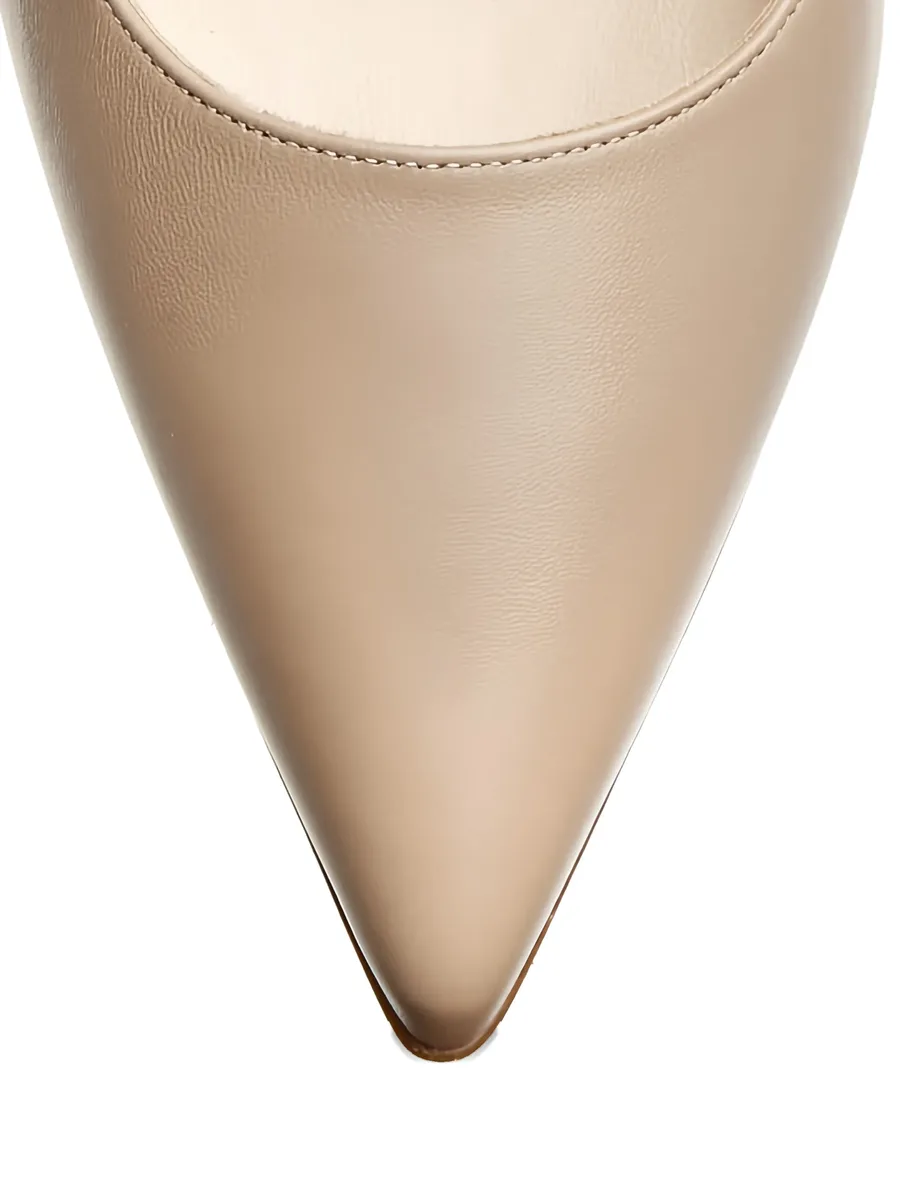 pointed-toe pumps 8