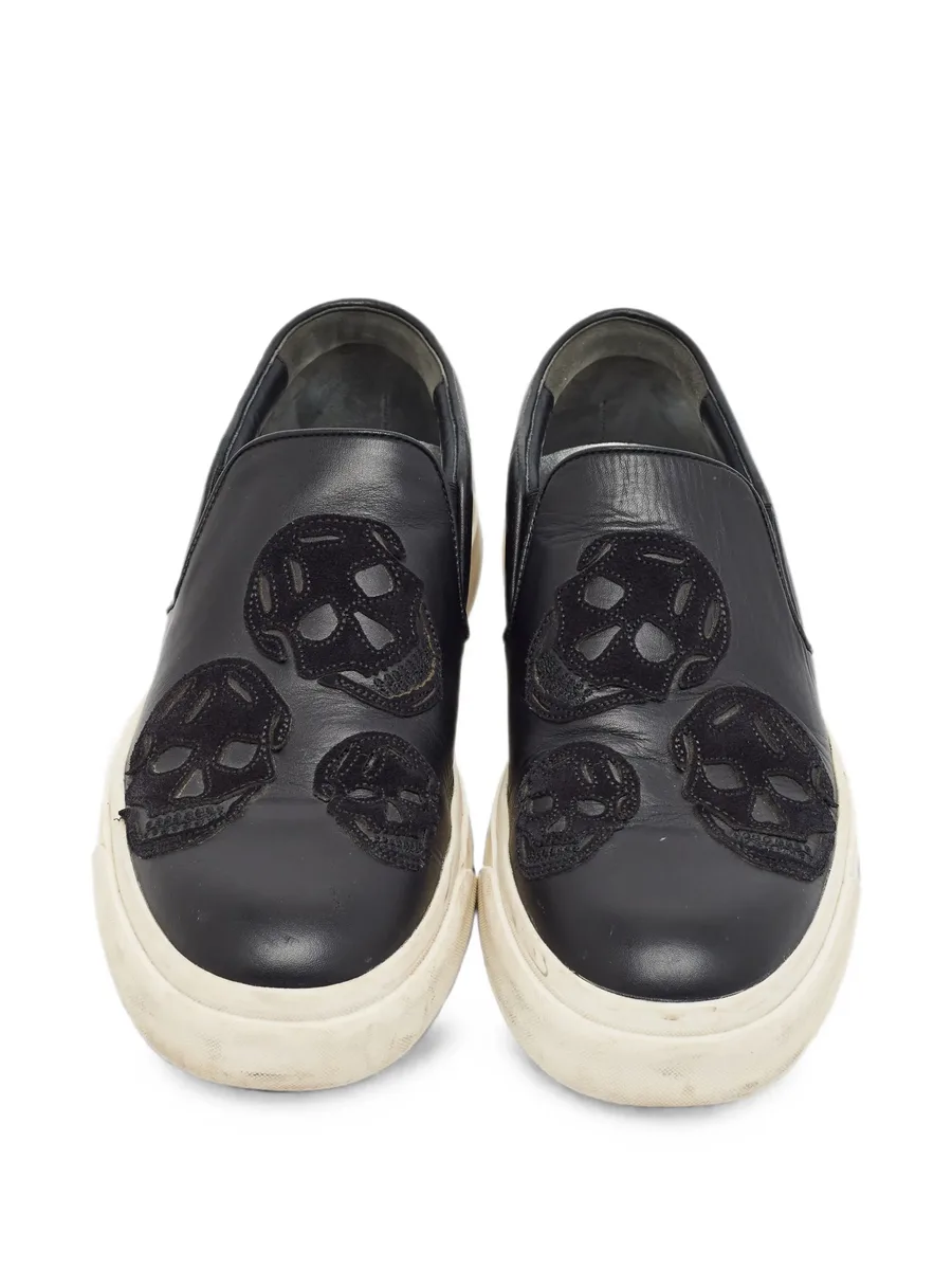Skull-detail sneakers 4