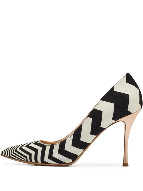 pre-owned 110mm zigzag-patterned pumps