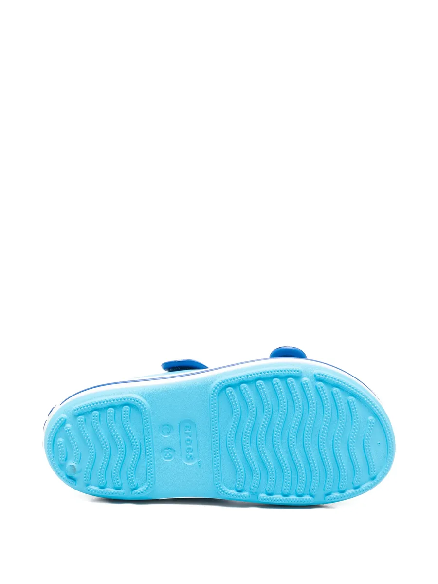 strap sandals 7
