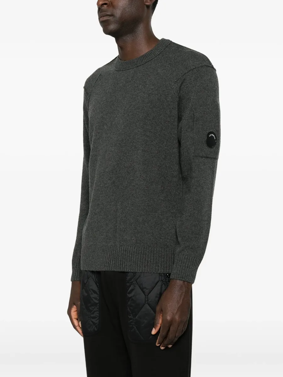 crew-neck sweater 3