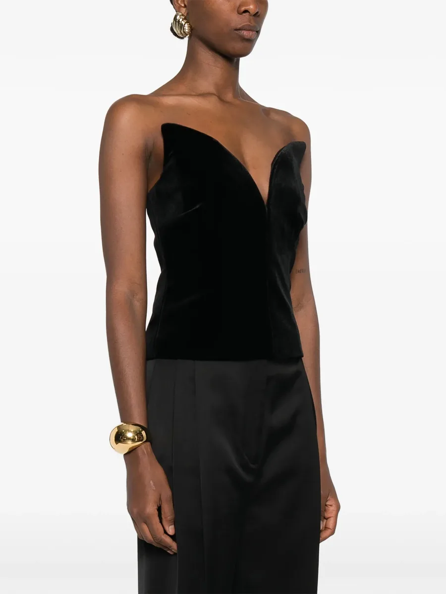 sweetheart-neck top 5