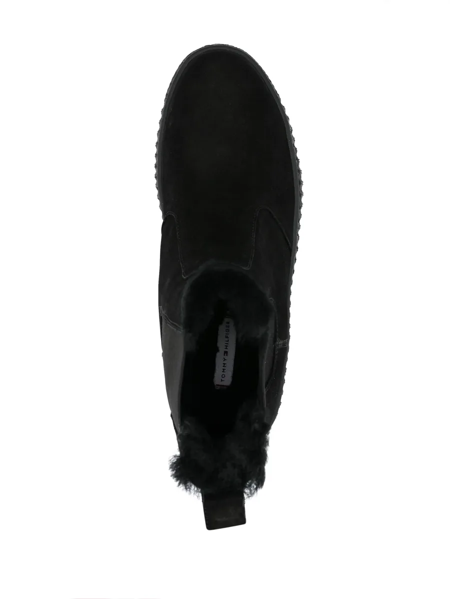 Essential Chelsea suede boots 8