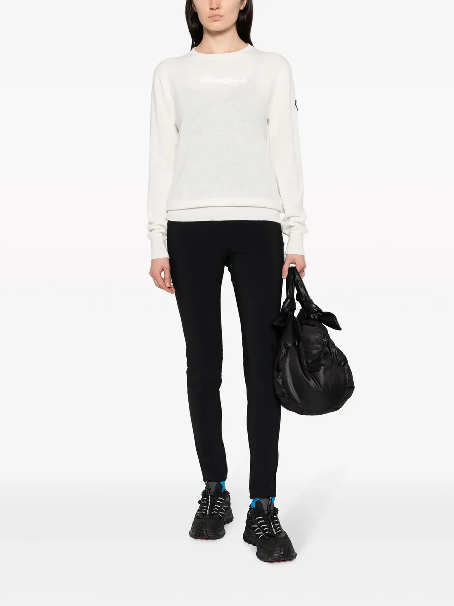 Signature sweater 3