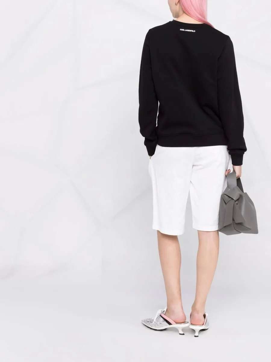 толстовка с логотипом 6