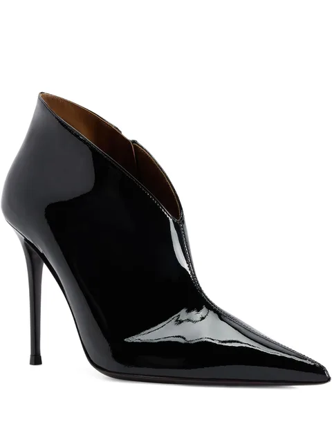 105mm Cluedo boots