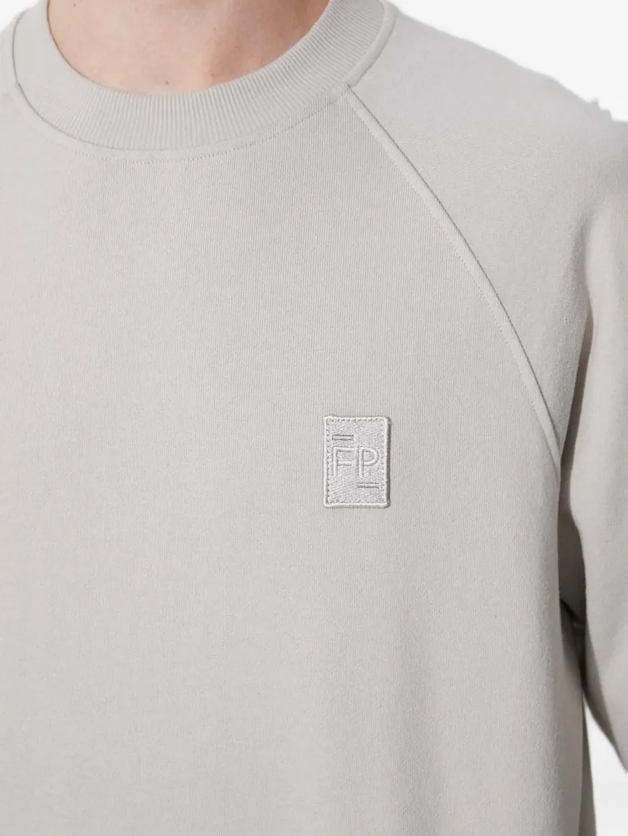 raglan-sleeves sweatshirt 12