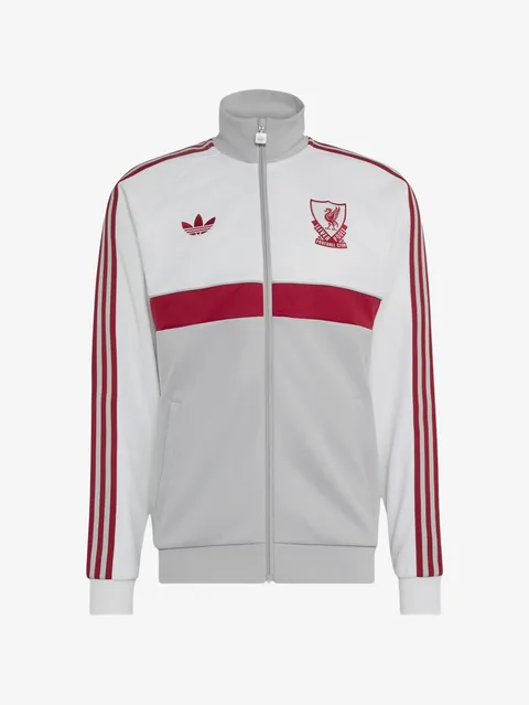 куртка с вышитым логотипом из коллаборации с Liverpool FC