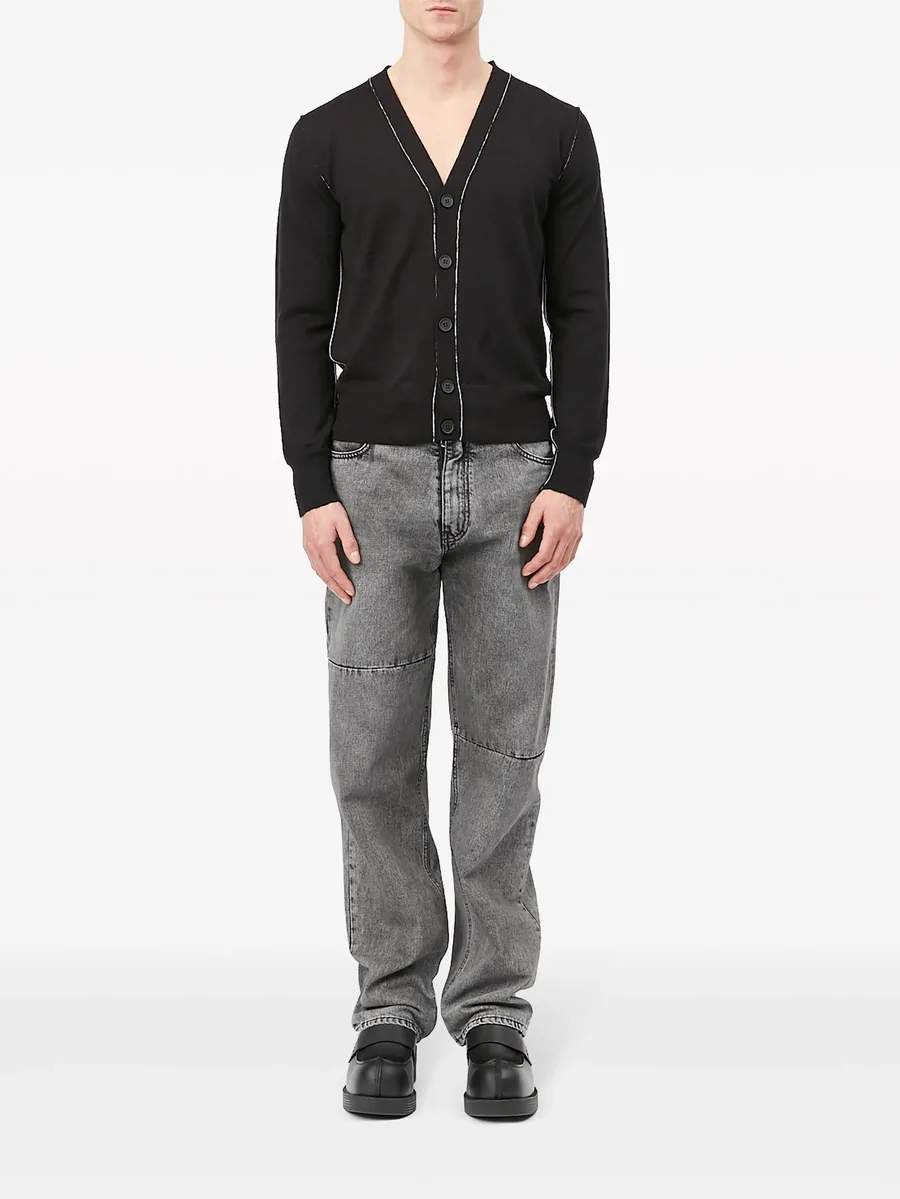 single-stitch fine-knit cardigan 4