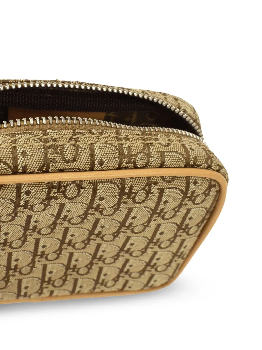 1990-2000s mini Trotter pouch 8