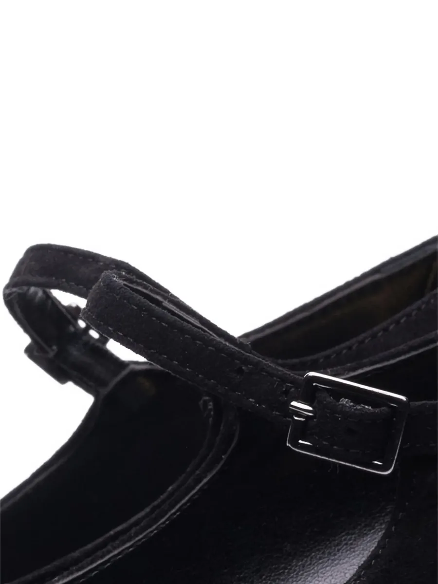 buckl-strap pumps 5