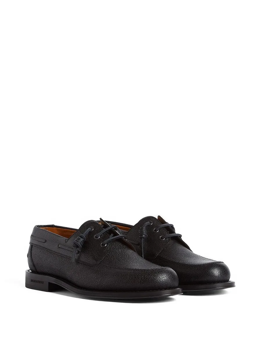 lace-up boat shoes 3