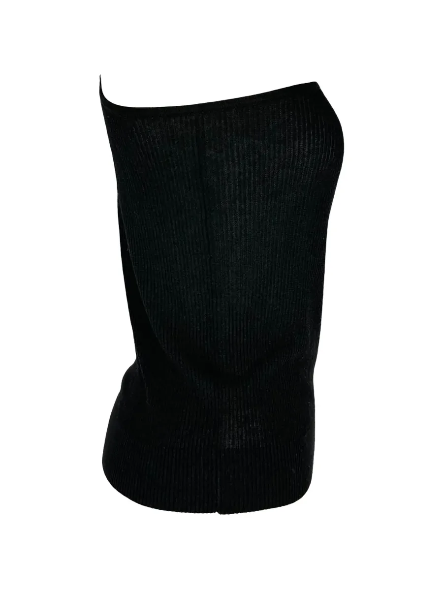 one-shoulder top 3