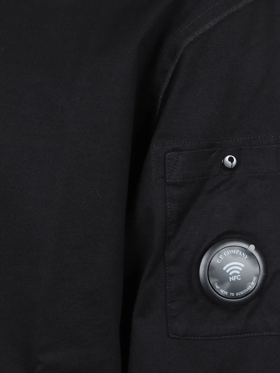 Lens-detail long-sleeve T-shirt 3