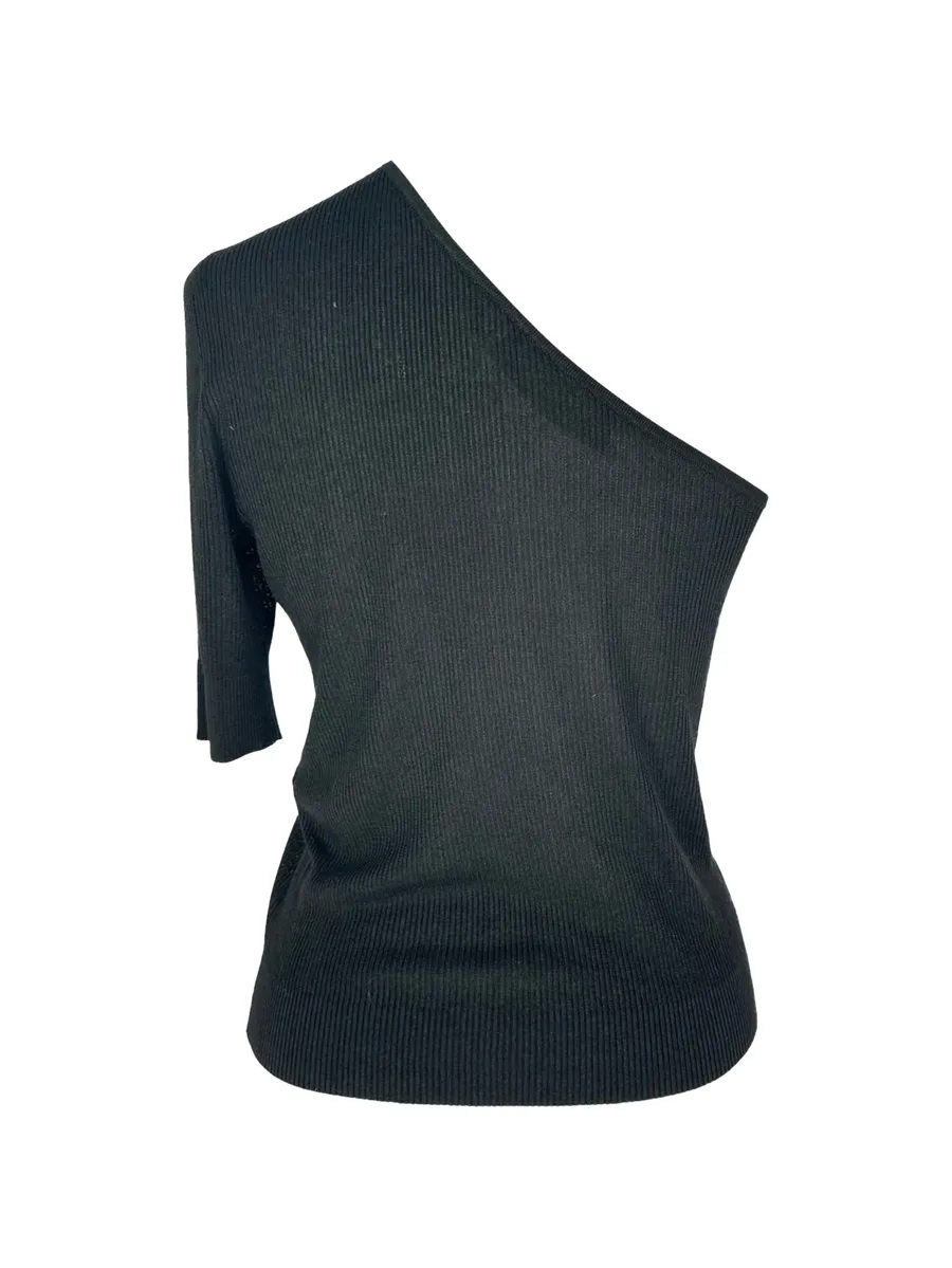 one-shoulder top 2