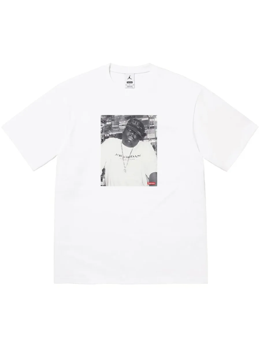 футболка из коллаборации с Jordan Biggie 2