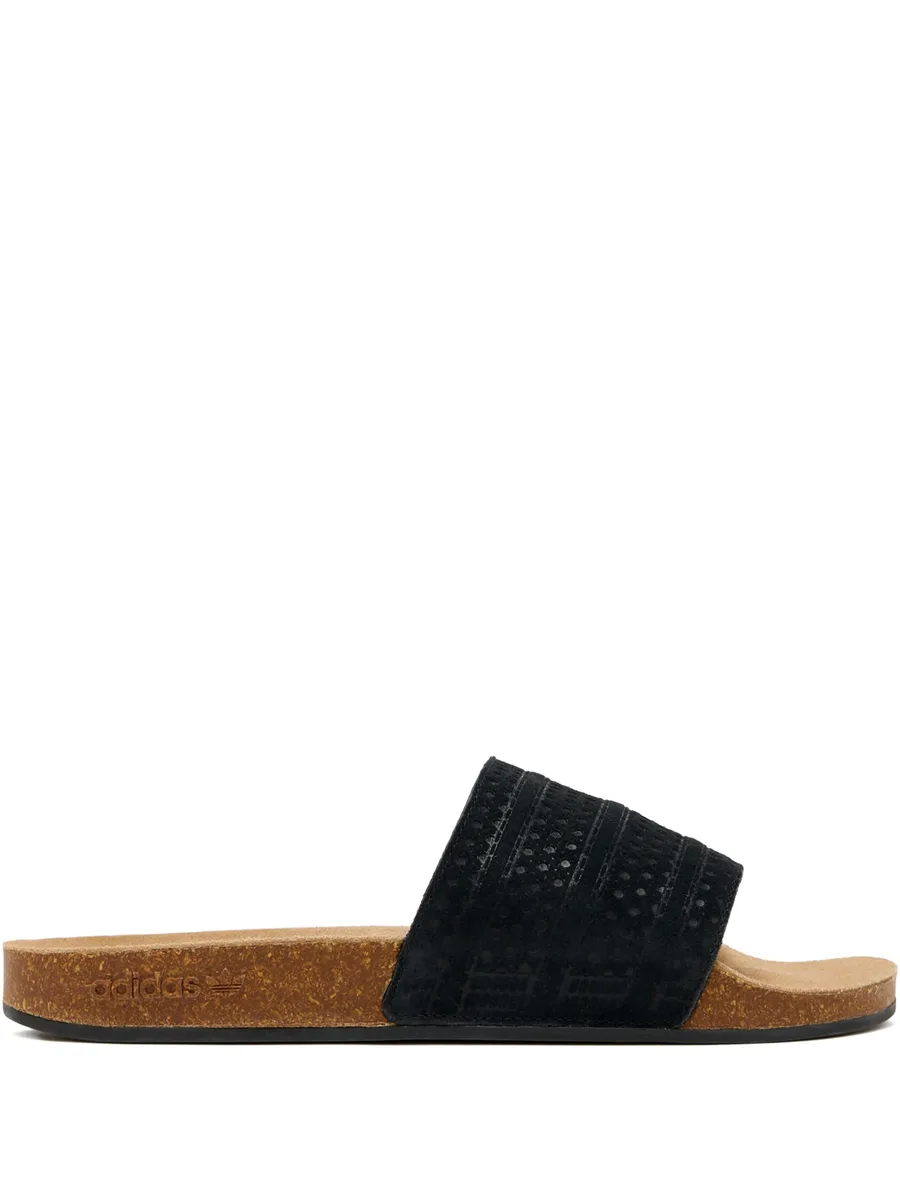сандалии Adilette с перфорацией 1