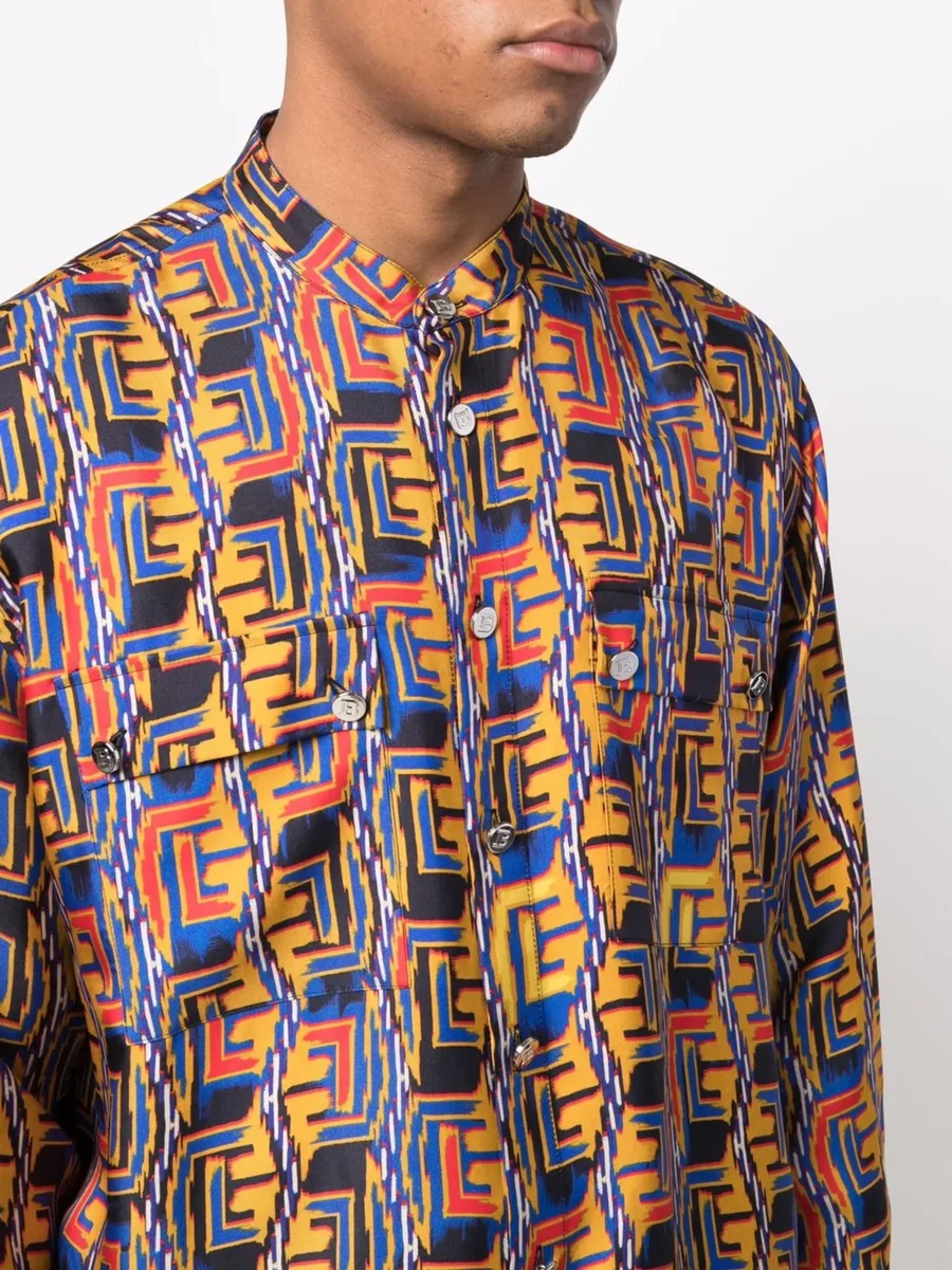 graphic-print shirt 10