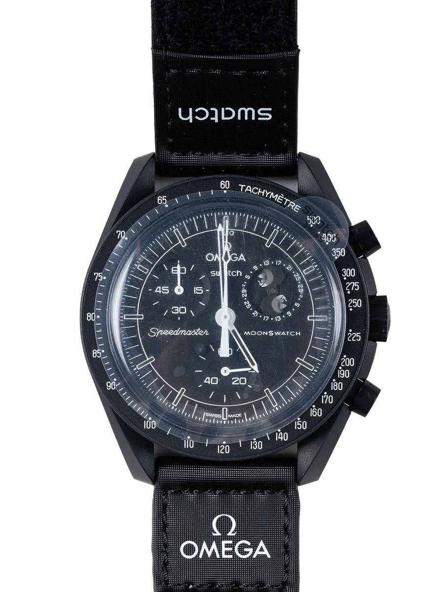 наручные часы Mission to Moonphase Snoopy 42 мм из коллаборации со Swatch 3
