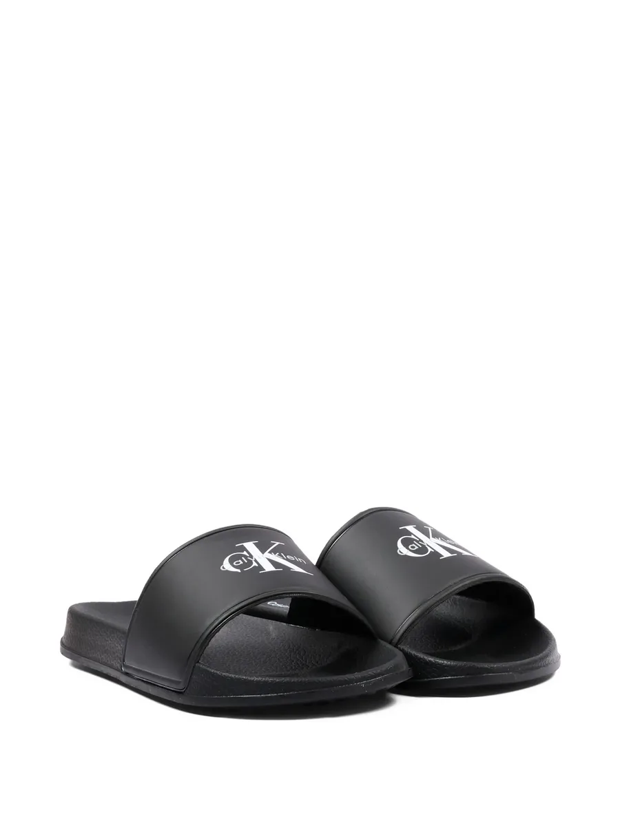 шлепанцы с логотипом 1