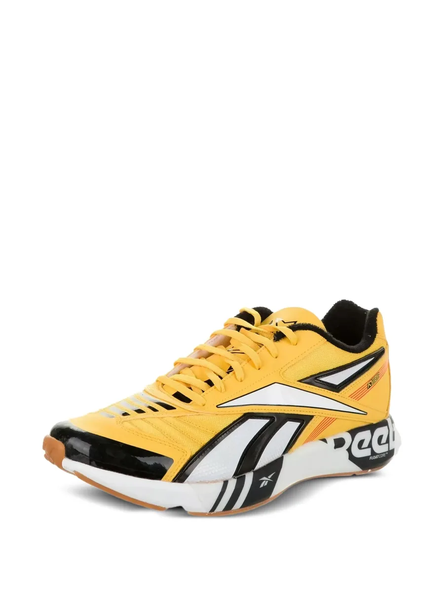 кроссовки Futsal Fusion R58 3
