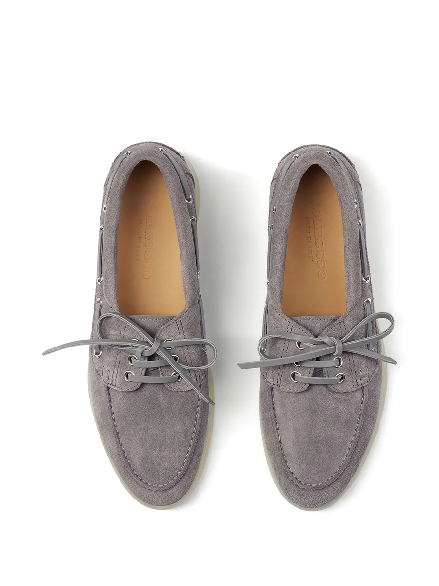 Lia boat shoes 9
