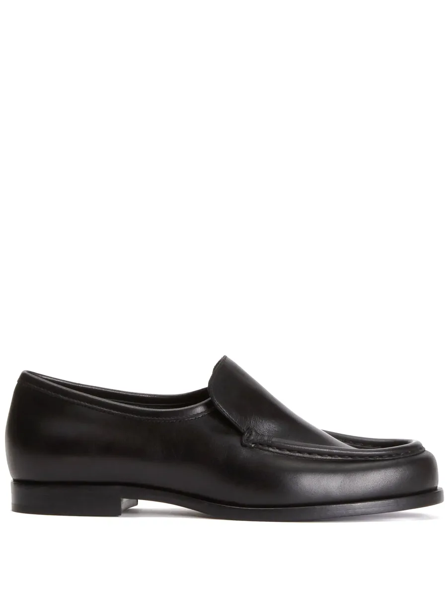leather loafers 1