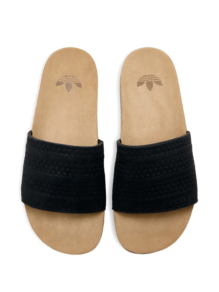сандалии Adilette с перфорацией 6