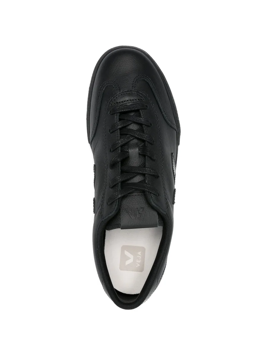 кроссовки Volley Signature 8