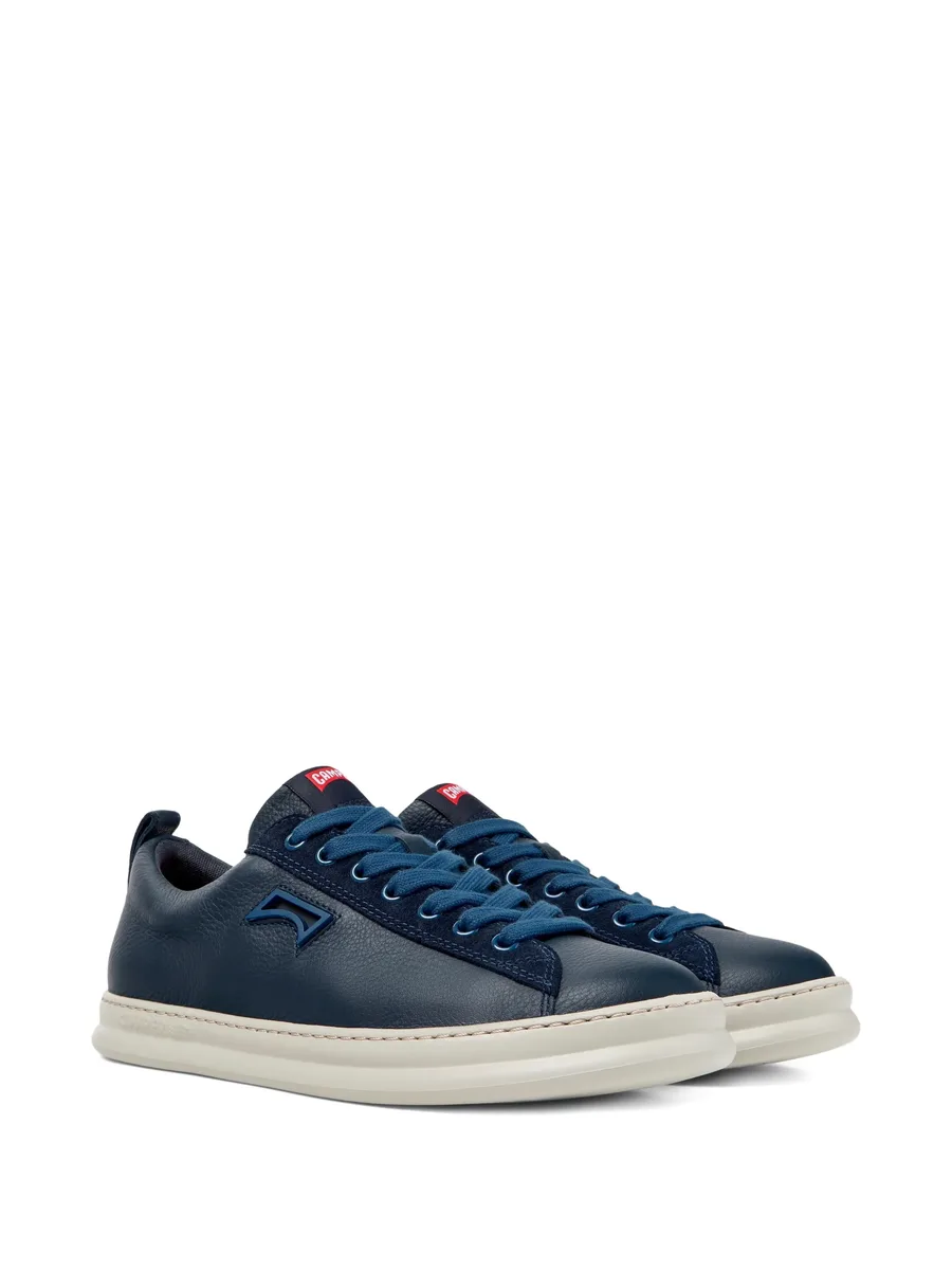 Runner logo leather sneakers 3