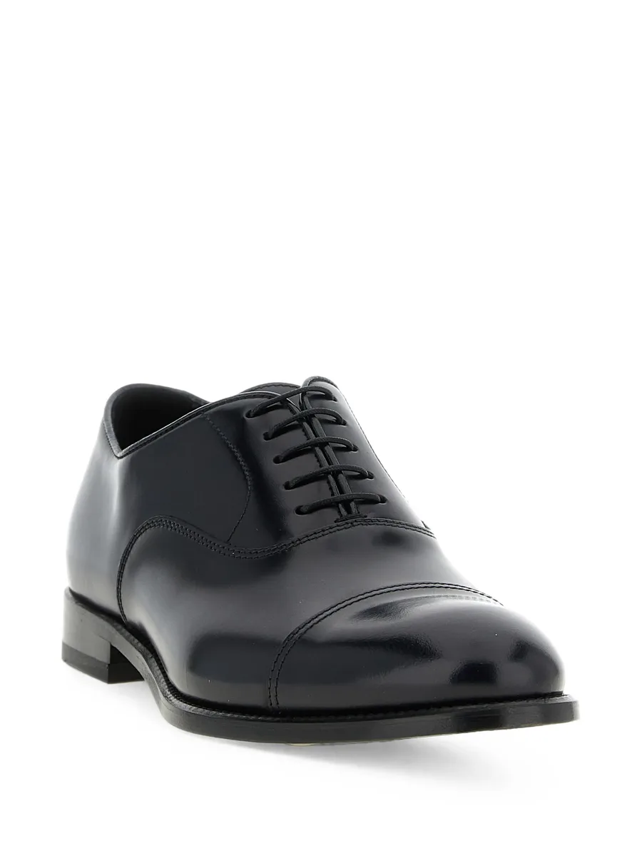 cap-toe Oxford shoes 2