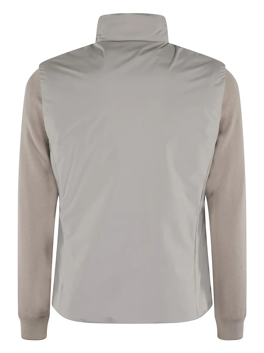 zip-up jacket 3