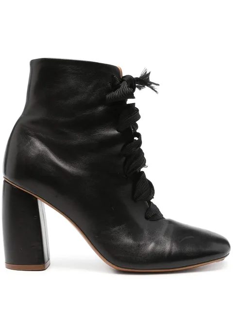 lace-up ankle boots
