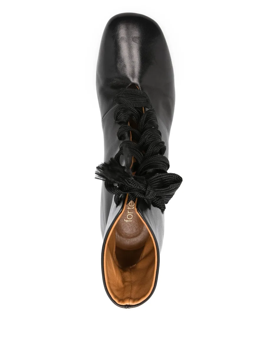 lace-up ankle boots 7