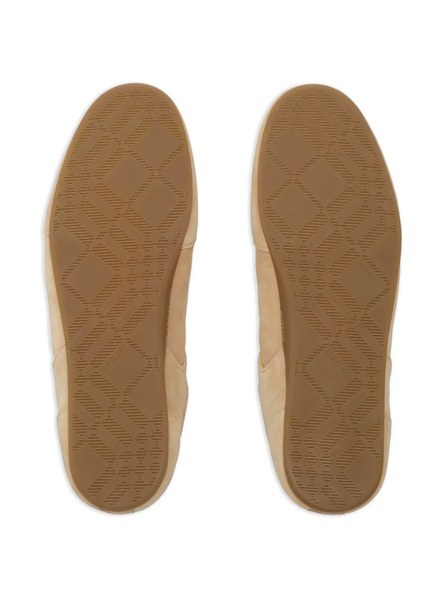 suede Knight runner sneakers 9
