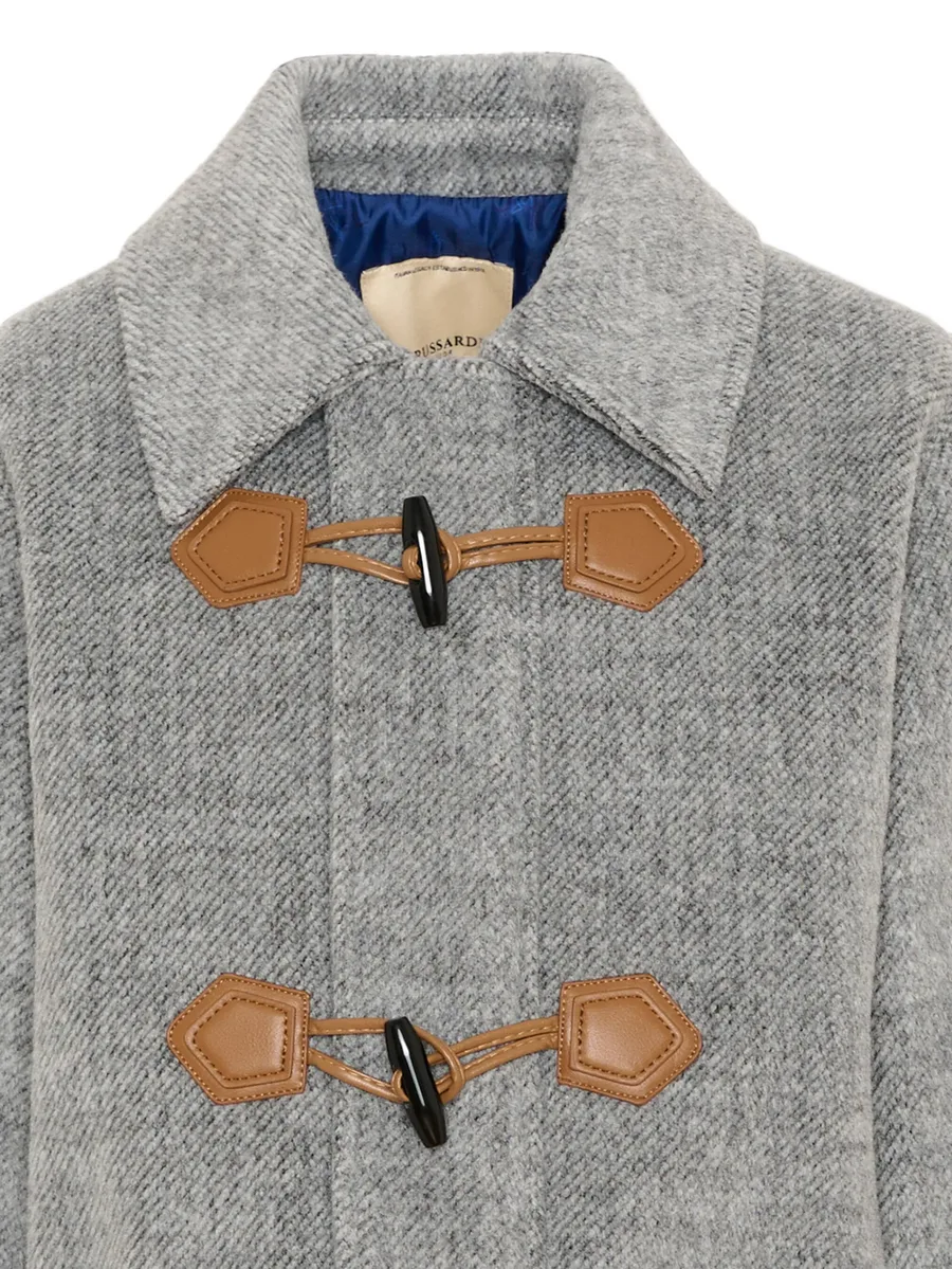 toggle-fastening coat 4