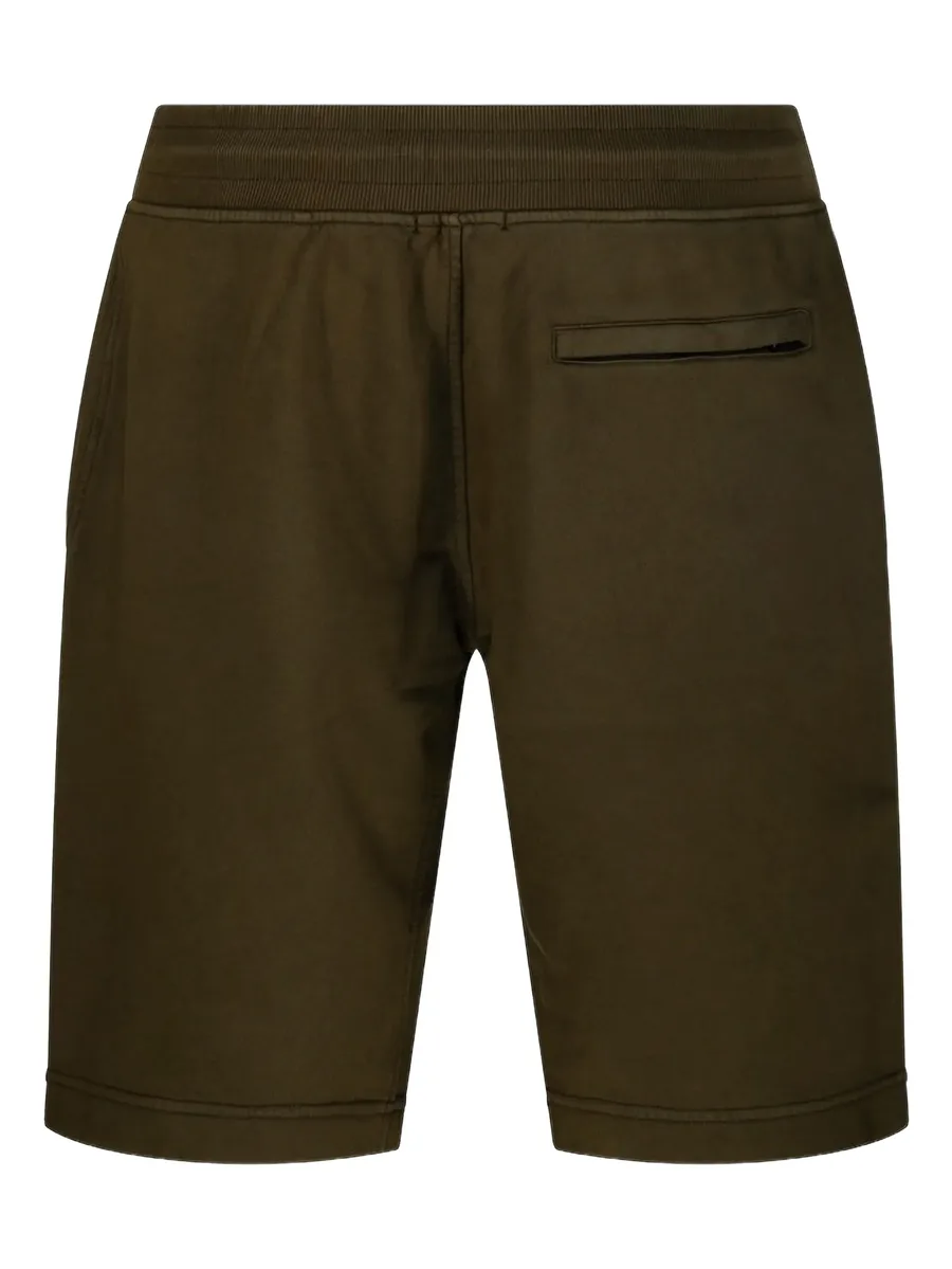 elasticated-waist shorts 3