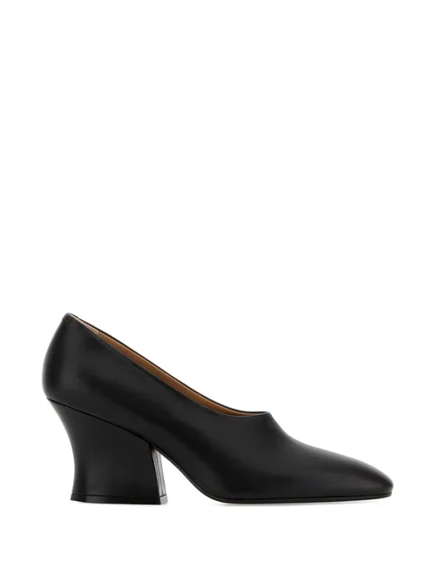 Lune pumps