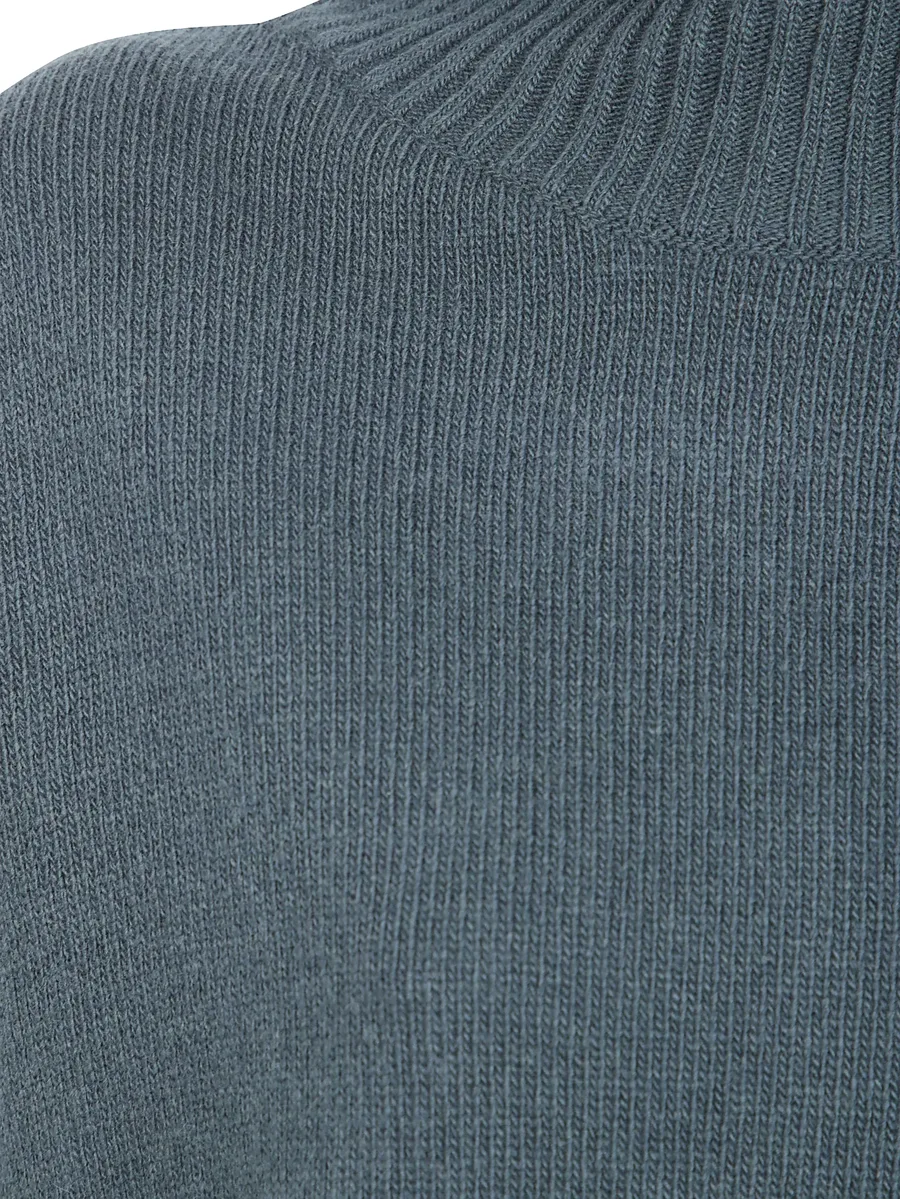 roll-neck knitted sweater 3