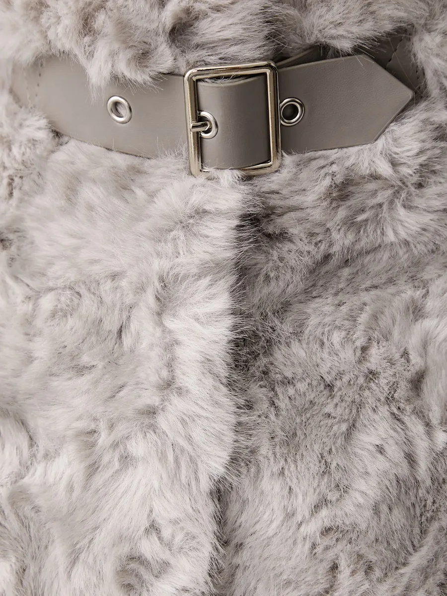 faux-fur belted coat 5