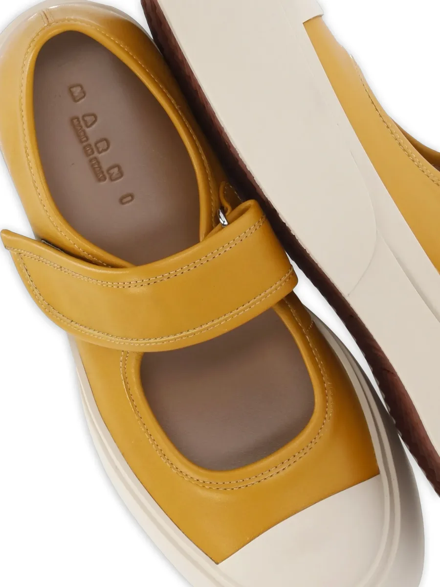 strap platform flat shoes 10